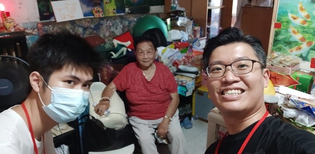 Volunteer Movement Activities (Happy Bags Delivery to Elderly)